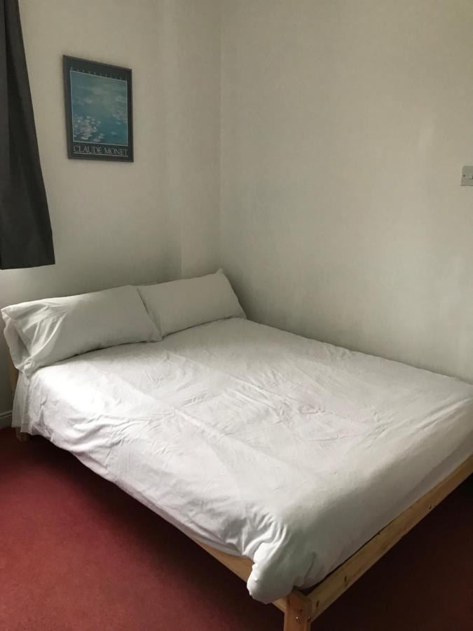 Finn Mccools Giants Causeway Hostel Bushmills Bagian luar foto