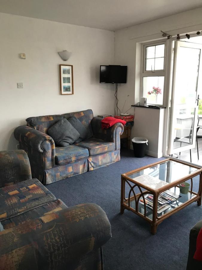 Finn Mccools Giants Causeway Hostel Bushmills Bagian luar foto